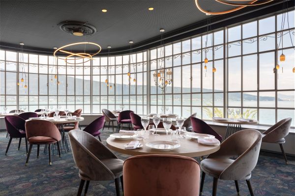 Déjeuner au Restaurant du Palace ou Restaurant de plage
